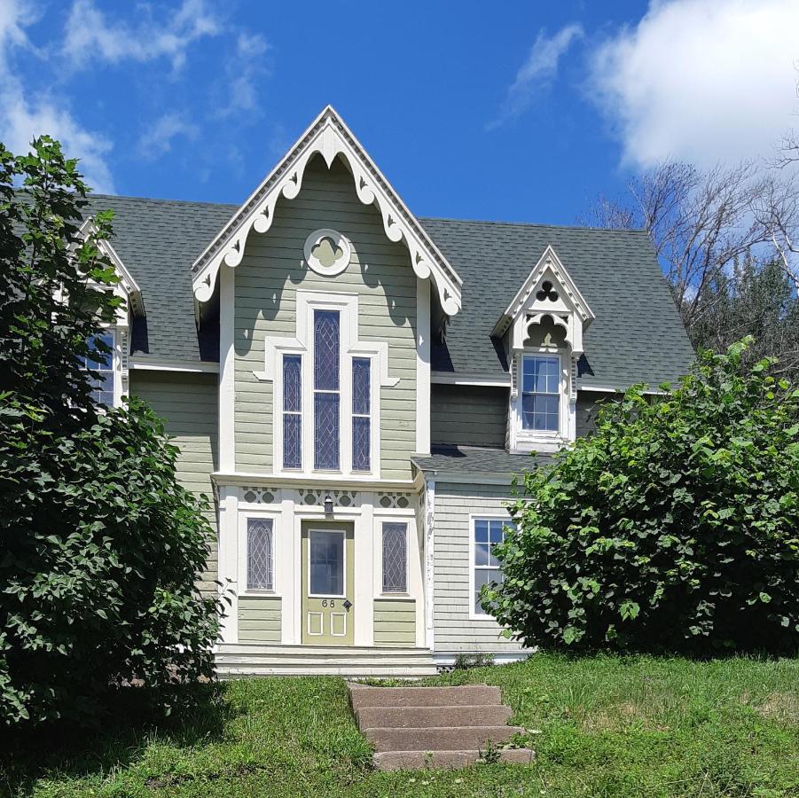 Seabank House Bed And Breakfast The Royal ピクトゥー エクステリア 写真